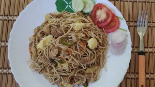 Easy Street style egg chicken chowmein / রেস্টুরেন্টের স্বাদে চিইনিজ নুডুলস