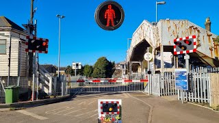 Cuxton Level Crossing, Medway, Kent