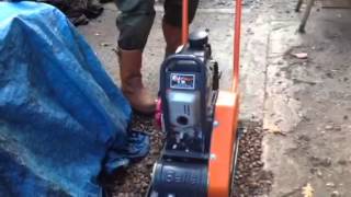 BELLE PCLX  320.  Plate compactor