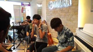 Cruise Tan Music Sharing at Yamaha Batu Pahat, Johor, Malaysia Recording Singing Performance 04