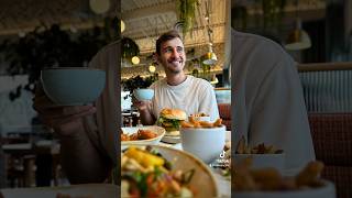 Creative photo at a restaurant 📸 #learnphotography #phototips