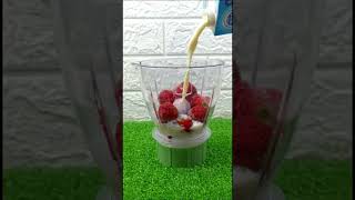 Strawberry Chia Seed Smoothie Recipe! 🍓 | Easy and Refreshing