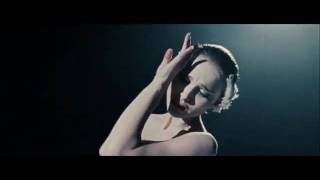 Natalie Portman Black Swan intro dance - opening "first" sceene