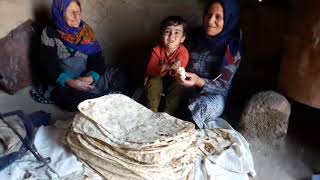 Baking village bread 😍Iran, Local tandoori bread | Lavash bread | Ekmek pişirmek #lifestyle #baking