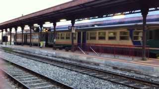 Aln 663 in partenza dalla stazione di Aosta