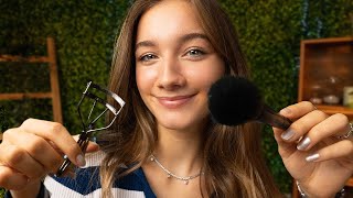 ASMR - Doing Your MakeUp! (Dutch)