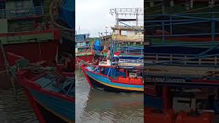 selamat jalan kapal cumiku#viral #nelayan #kapal #kapallaut #kapalnelayan #dermaga #rpm #kandas