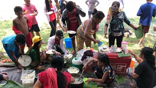 Picnic sa tabing ilog  with my family / celebrating my brother birthday