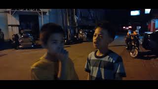 Rap Version nang pangangaroling. Galing ng mga future rapper na ito!