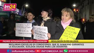 PADRES AUTOCONVOCADOS POR LA EDUCACIÓN MOVILIZACIÓN EN RÍO GALLEGOS