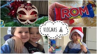 VLOGMAS 7 🎄 | 2020 | Am împodobit bradul & facem teme ❤️