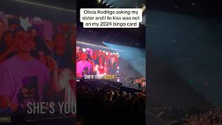 Olivia Rodrigo accidentally asked a brother and sister to kiss 😂 #shorts #oliviarodrigo #celebrity