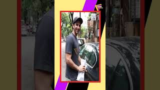 ADITYA ROY KAPOOR SNAPPED AT PET CLINIC IN BANDRA | VIRAL MASALA