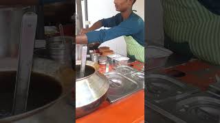 #streetfood #shorts #shorts_ #food #chaat #style #new #kadhi #pakora #desi #roadside #viral #india