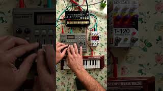 Bontempi Pianola, Zoom MRS-4, Demedash Delay and Korg Volca Beats