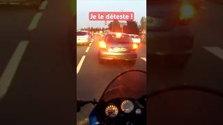 Je le déteste ! #shorts #motard #moto #danger #motovlog #voiture