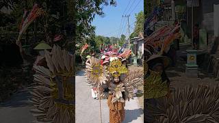 Karnaval Maskot Cantik dan Lucu