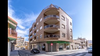 MAGNIFICO ATICO DE ESQUINA DE 4 DORMITORIOS CON 2 TERRAZAS EN EL CENTRO DE TORREVIEJA