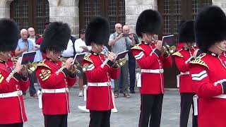 Band of the Grenadier Guards in concert op plein voor de Lakenhallen in Ieper deel 2