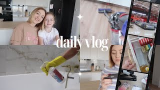 SPRZĄTANIE, KOSMETYKI, OPINIA O SMEG I DYSON, CZYLI SOBOTNI, LUŹNY VLOG