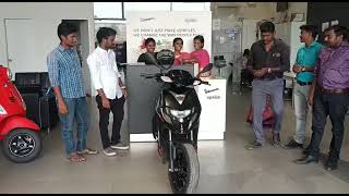 Mr.Muthu Shanmugam new face lift aprilia delivery in Vel motors Tirunelveli