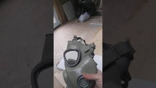 M10 gas mask review