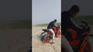 I am rider #trendingvideo #viralvideo #https://fb.watch/i9afTub_Ki/?mibextid=RUbZ1f #bikeride #