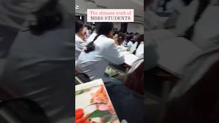 Ultimate truth of MBBS Students||Mbbs lecture theatre scenes| #mbbs_shorts #mbbs