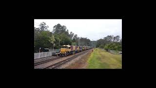 QR Diesel Trains At Mooloolah Queensland. #shorts  #queenslandrail  #dieselloco  #australiantrains