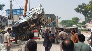 Wah Cantt Barrier 2 GT Road Accident CCTV FOOTAGE #wahcantt #Accident