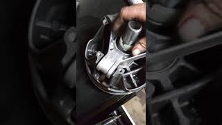 Final assembly of polaris sportsman 700 primary clutch