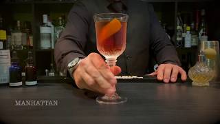 The Cocktail Club. How to make a Manhattan. Recipe by Chino Márquez.