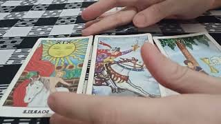 Etalare Tarot: ce urmează în iubire? 😇🙏