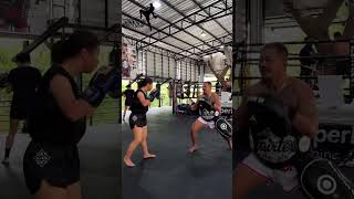 Trainer Gae Muay Thai Padwork