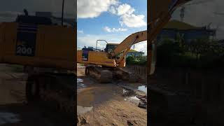 SHORTS LONG REACH KOMATSU PC200