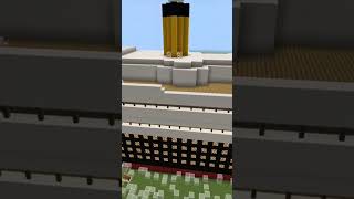 huge Minecraft Titanic...