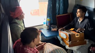 TRAVELLING DAY 2 !! 🧭🏞️ PRAYAGRAJ 🚂TO SIKAR JUNCTION 🚝🚋. WATCH TILL THE END