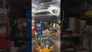 Who likes doing engines in a 2018 Ford escape? #automobile #mechanic