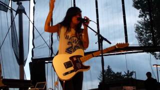 LIGHTS "February Air" w/ electric guitar (Live @ Utopia Music Festival 06/18/11) HQ