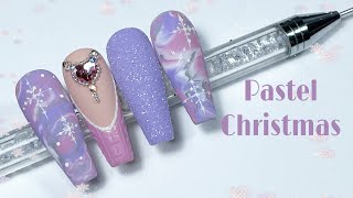 Pastel Christmas gel nails