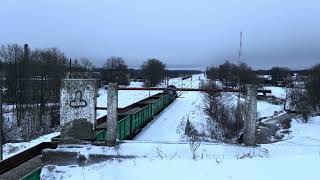 С30-M-1571 with oil shale train passing Vaivara station/ Ц30-М-1571 со сланцем проезжает ст. Вайвара