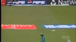 Sourav Ganguly 29 vs New Zealand   ICC World Cup, 1999