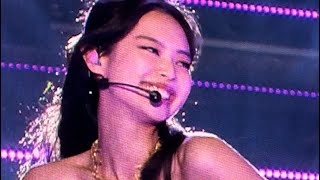 Blackpink - Whistle - Paris Encore