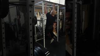 207kg Chin Up