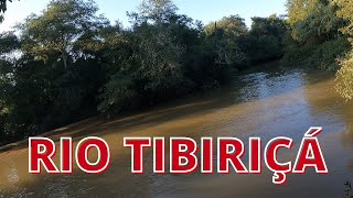 Explorando as margens do rio Tibiriçá em Queiroz SP