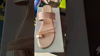 Toes ladies fancy chppal #trending #footweardesign #footwear #fashion #shortvideo