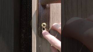 КАК ВЫСВЕРЛИТЬ ЗАМОК?! How to drill a lock cylinder? #замок