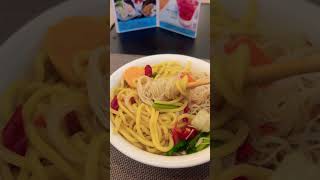 Let’s try Malaysian Noodles: What do you say ? #kualalumpur #malaysia #malaysianfood #malaydianvlog