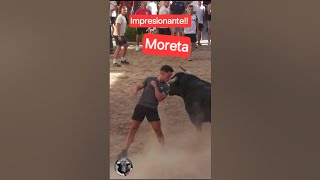 EL RECORTADOR MORETA HIZO UN RECORTE ESPECTACULAR EN ALBUIXECH  MIG 2 2024 TOROS TV #recorte #toros