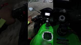 kawasaki ninja water crossing in heavy rain 🌧️🌧️ #trendingshorts #ninja650 #kawasakininja #bike